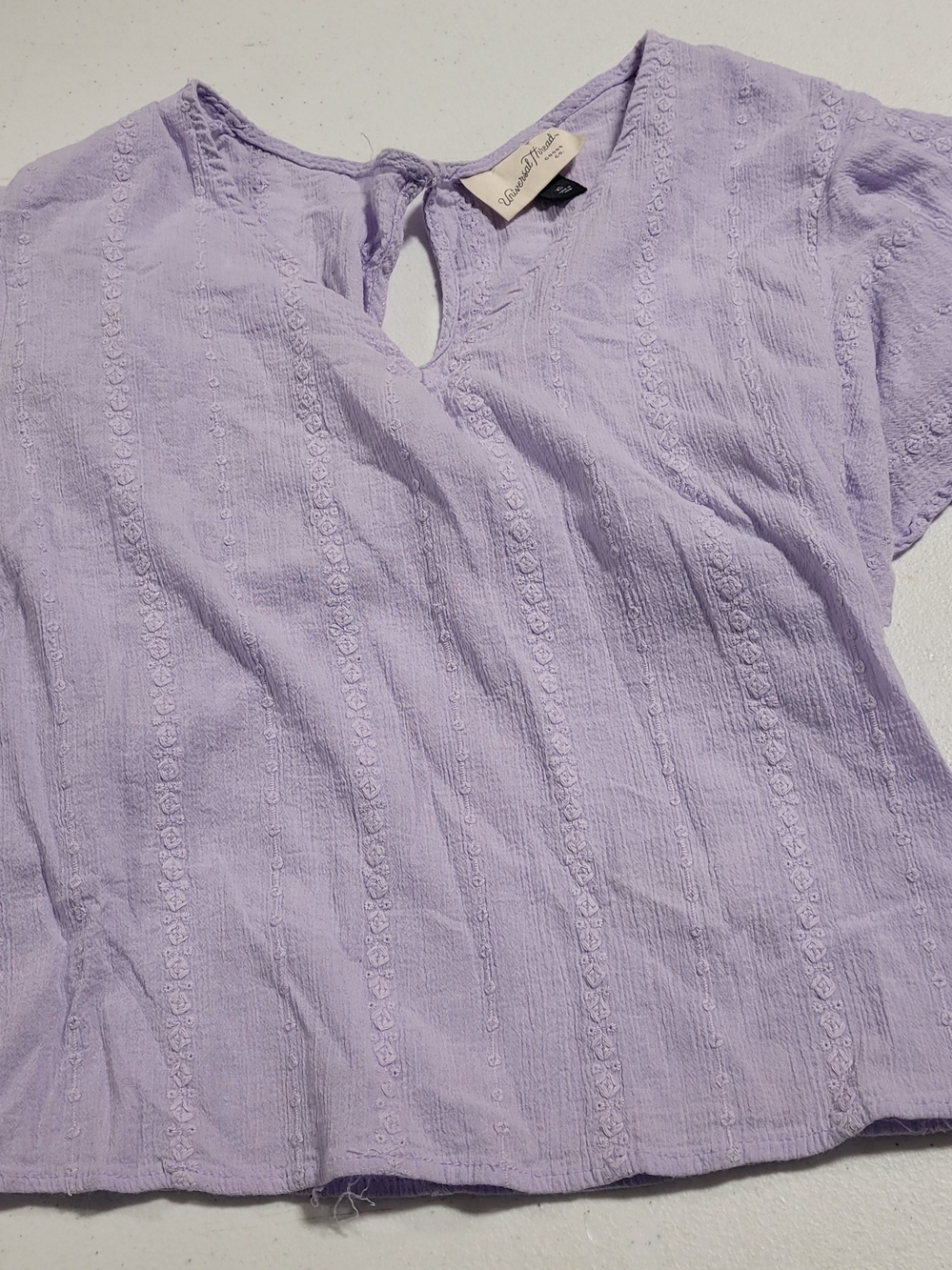 Universal Thread Lavender Textured Keyhole Tunic - Picture 1 of 3